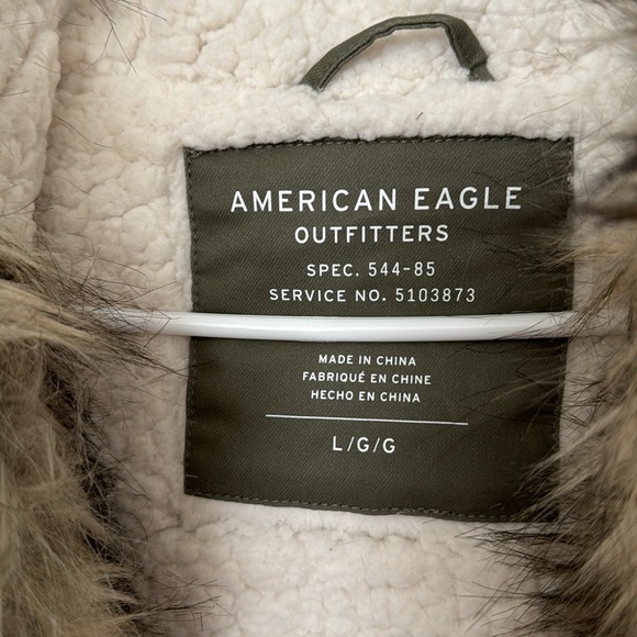 American Eagle Outfitters Faux Fur jacket. Army green. L - Picture 3 of 6